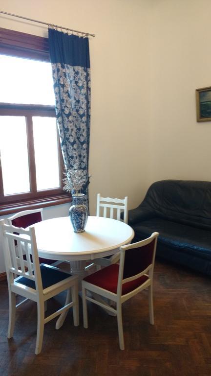 Villa Apartments By The Sea Liepaja Bagian luar foto