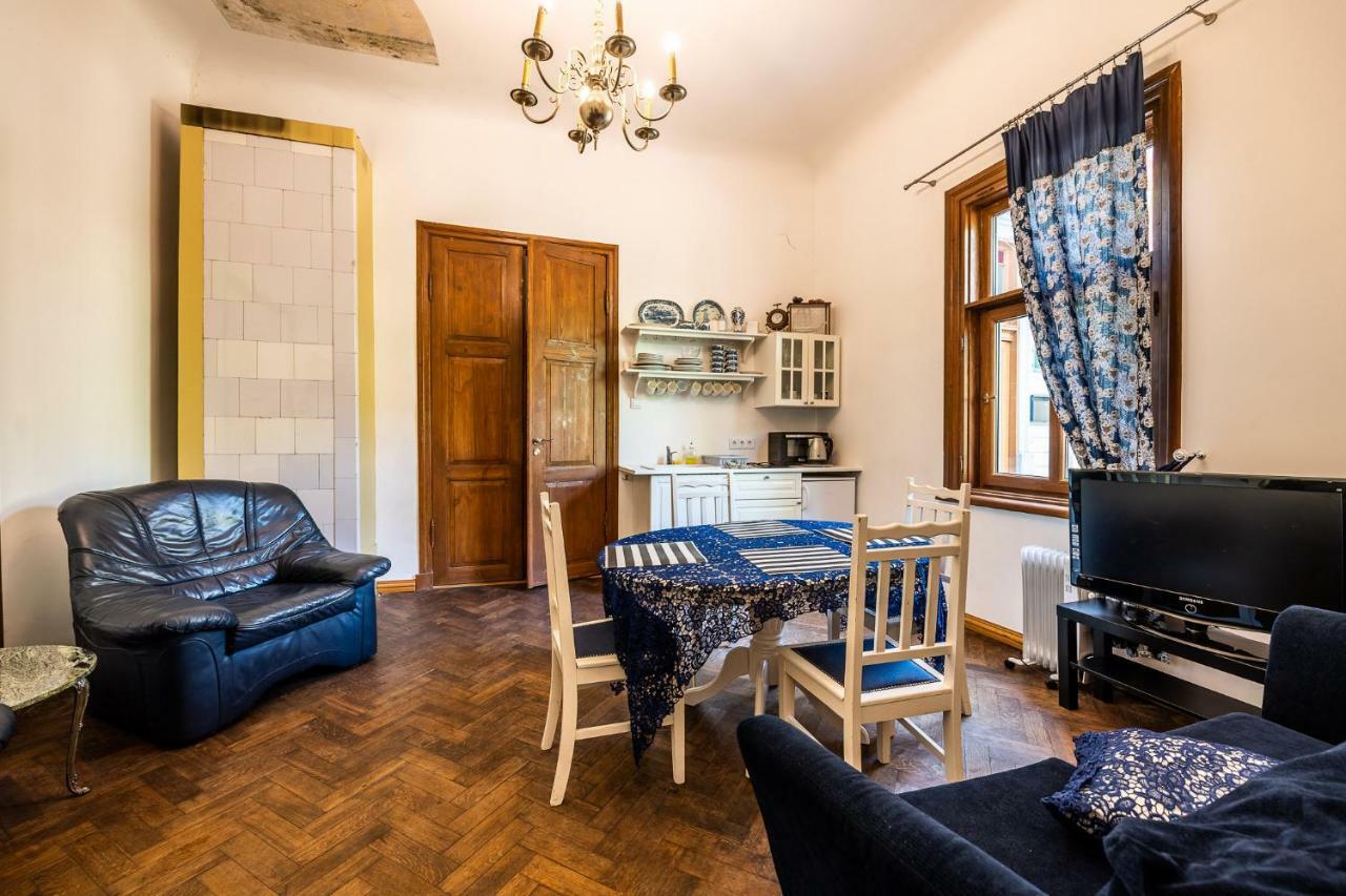Villa Apartments By The Sea Liepaja Bagian luar foto