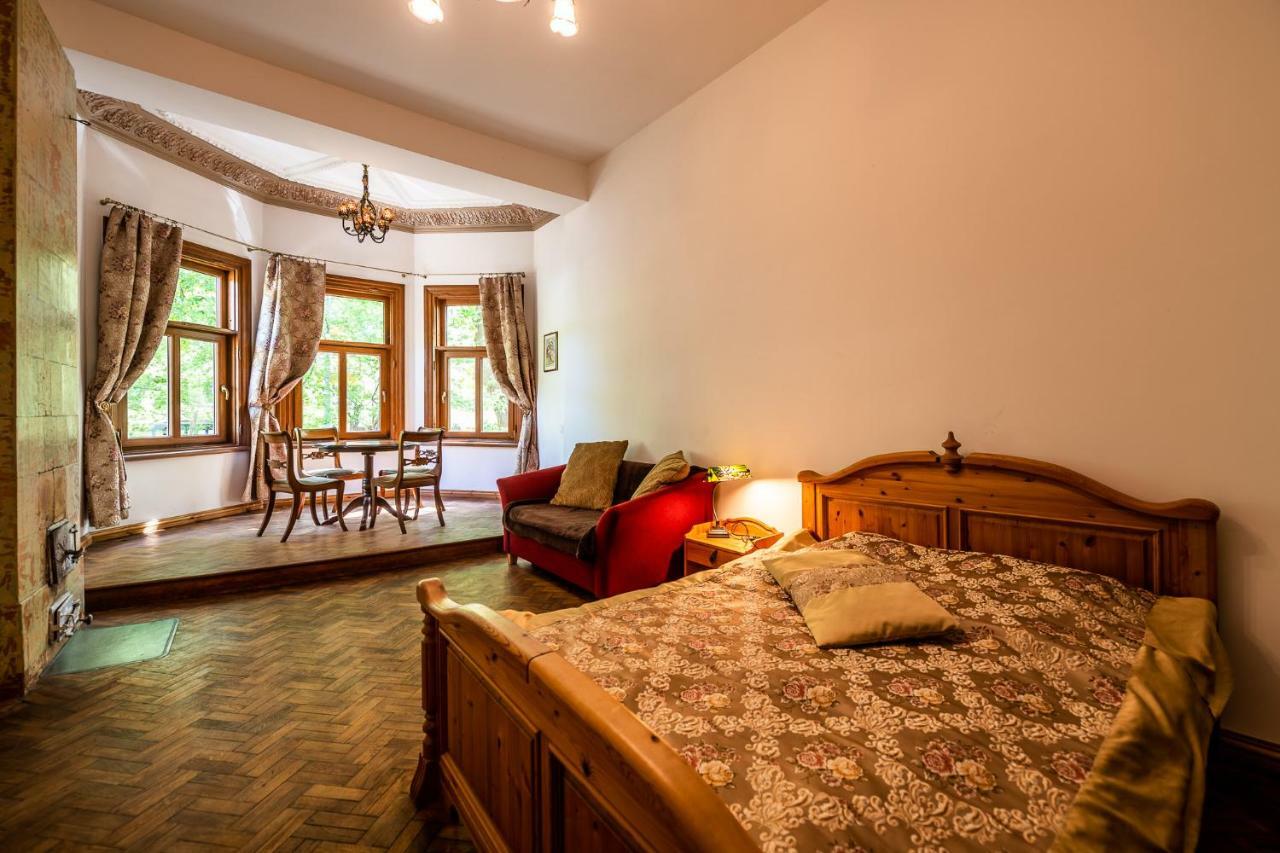 Villa Apartments By The Sea Liepaja Bagian luar foto