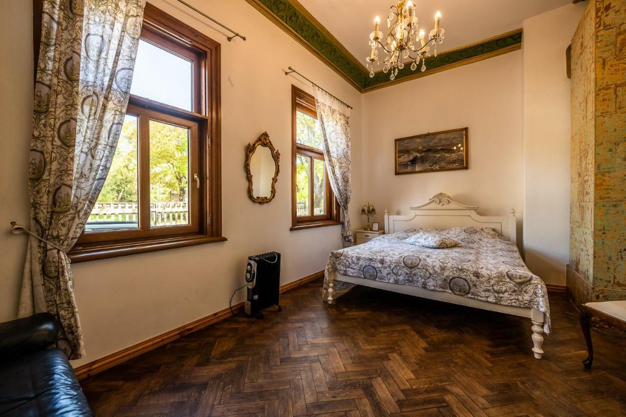 Villa Apartments By The Sea Liepaja Bagian luar foto